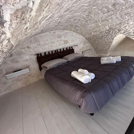 La 13 Guest House Остуні Екстер'єр фото